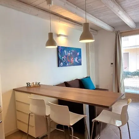 La Piccola Goccia Desenzano-goccia Di *