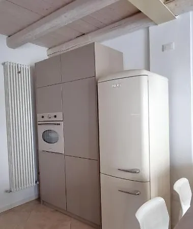 Apartment La Piccola Goccia Desenzano-goccia Di